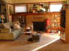 LivingRoom2.JPG (43953 bytes)
